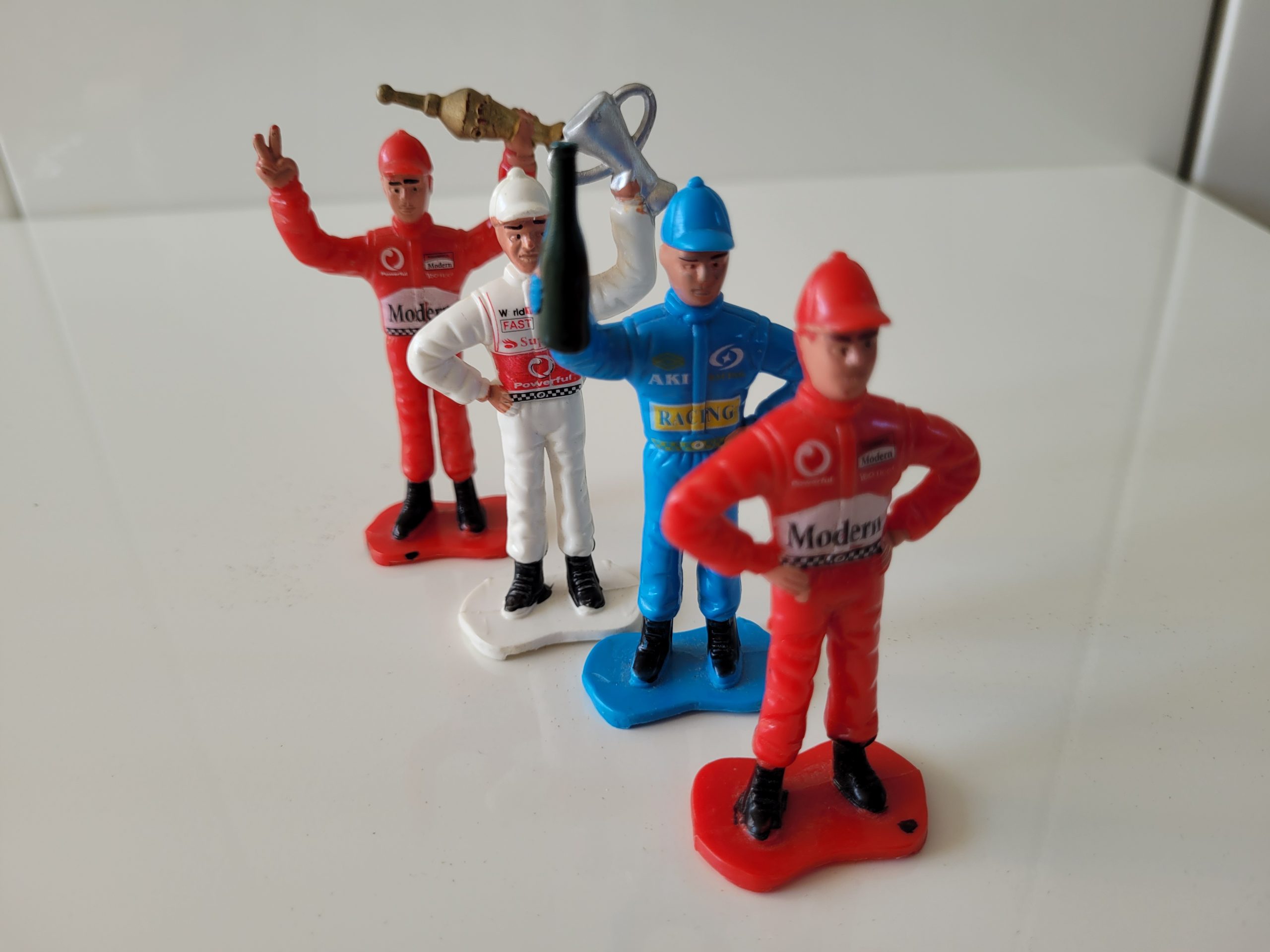 3 scale models, Surtees, Beltoise, Hill - Image 6