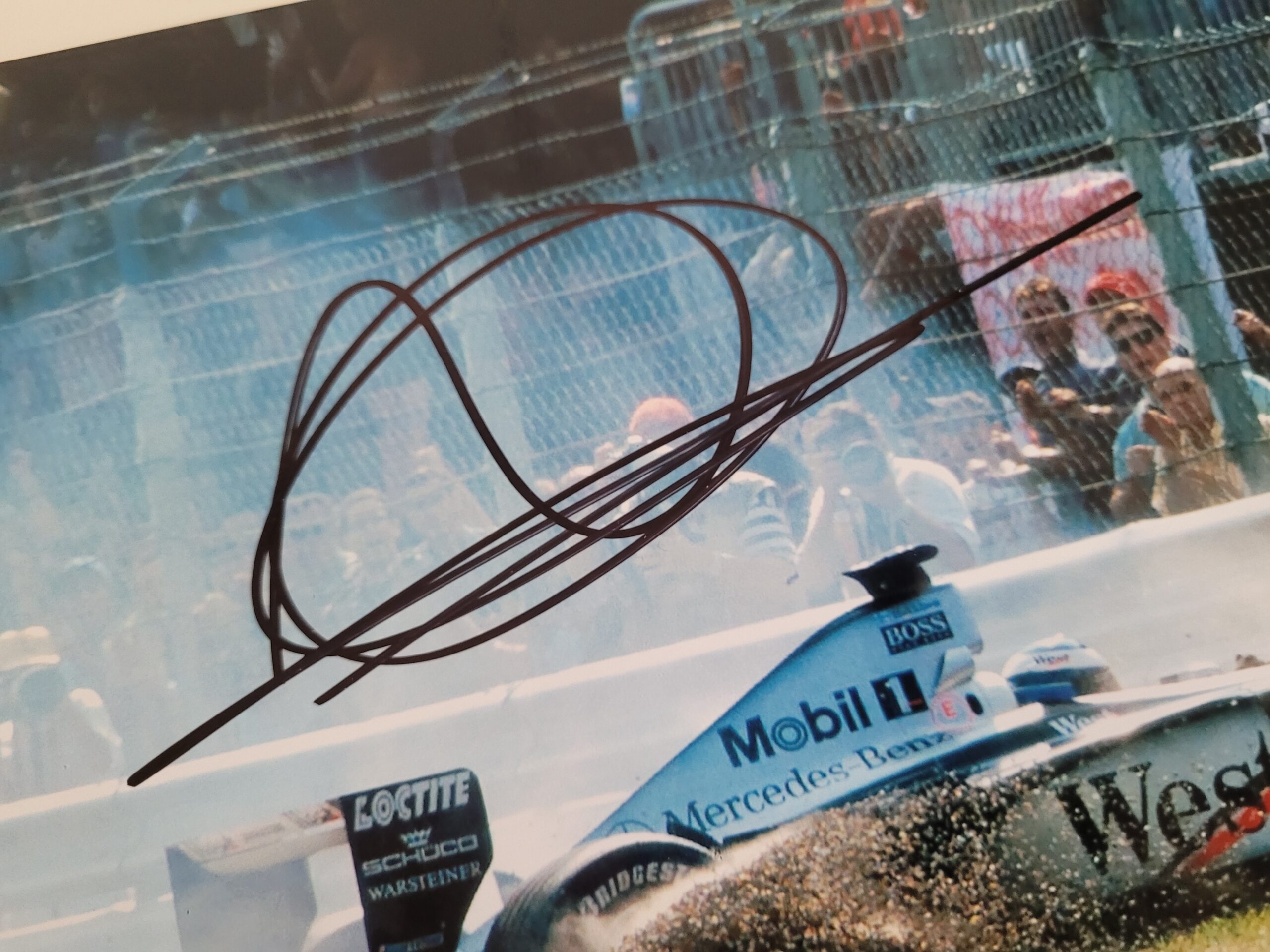 Mika Hakkinen signed photo, A4, McLaren F1 - Image 3