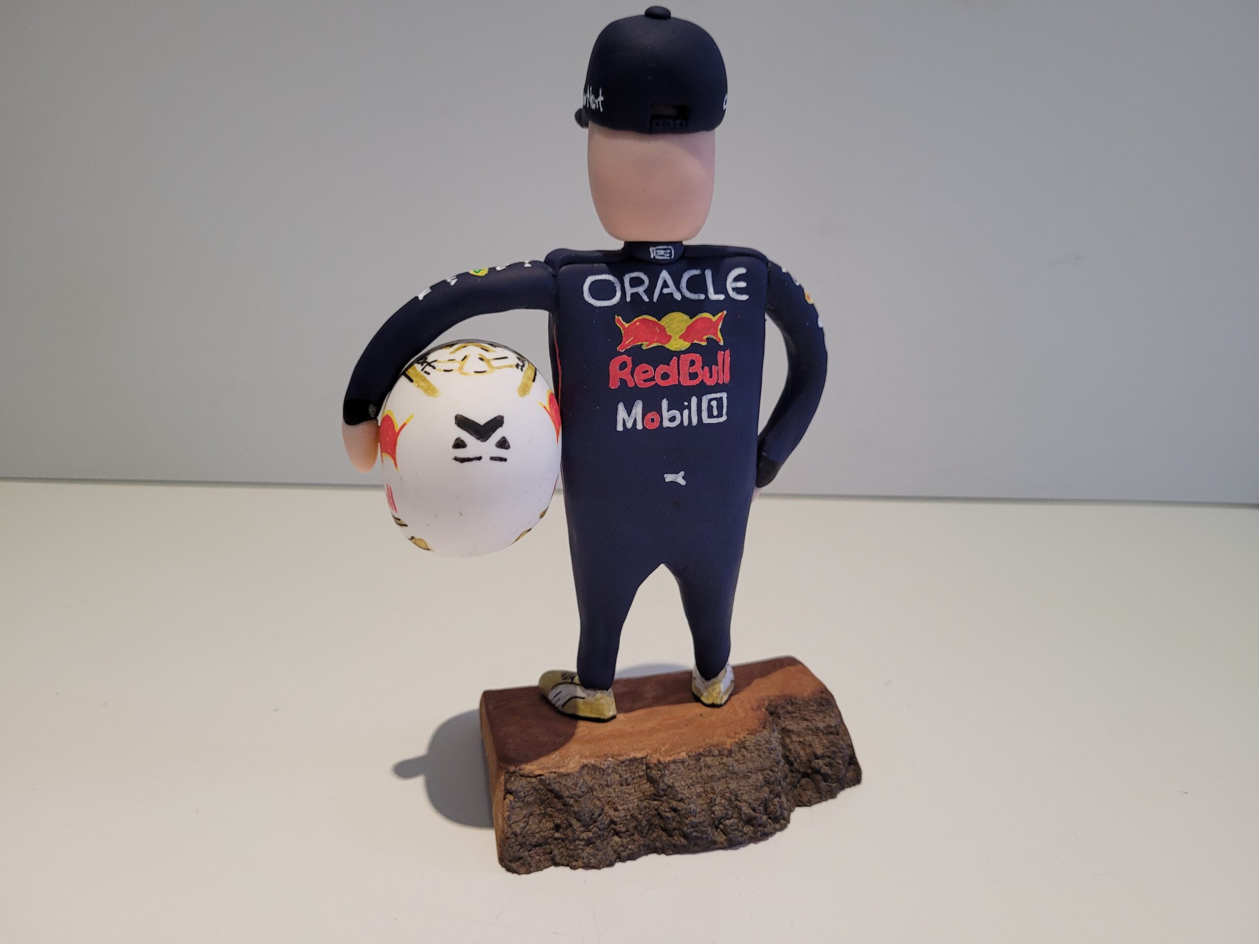 Max Verstappen hand made statue, wooden base - Image 4