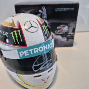 Lewis Hamilton signed helmet, season 2014, 1/2 scale, Mercedes F1