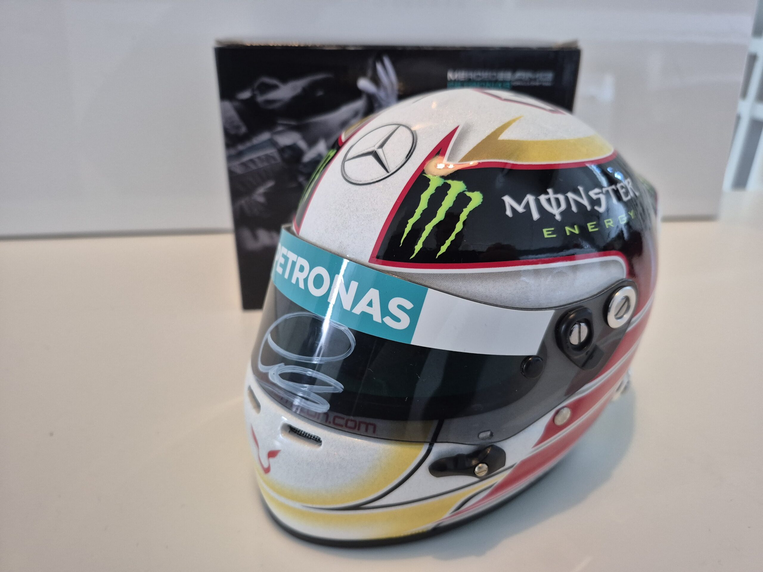 Lewis Hamilton signed helmet, season 2014, 1/2 scale, Mercedes F1 - Image 7