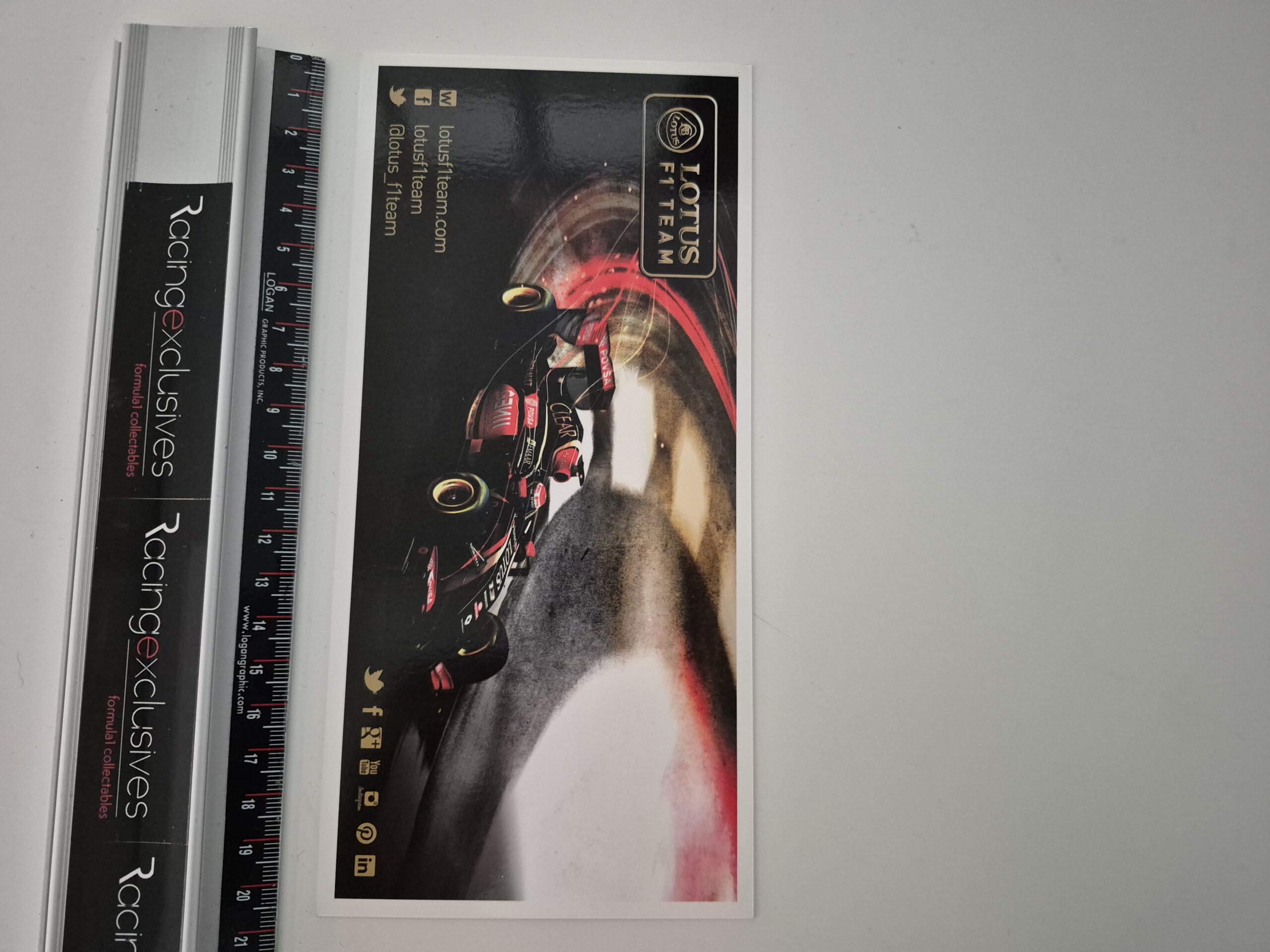 Pastor Maldonado Signed Driver Card – Lotus F1 Team - Image 3