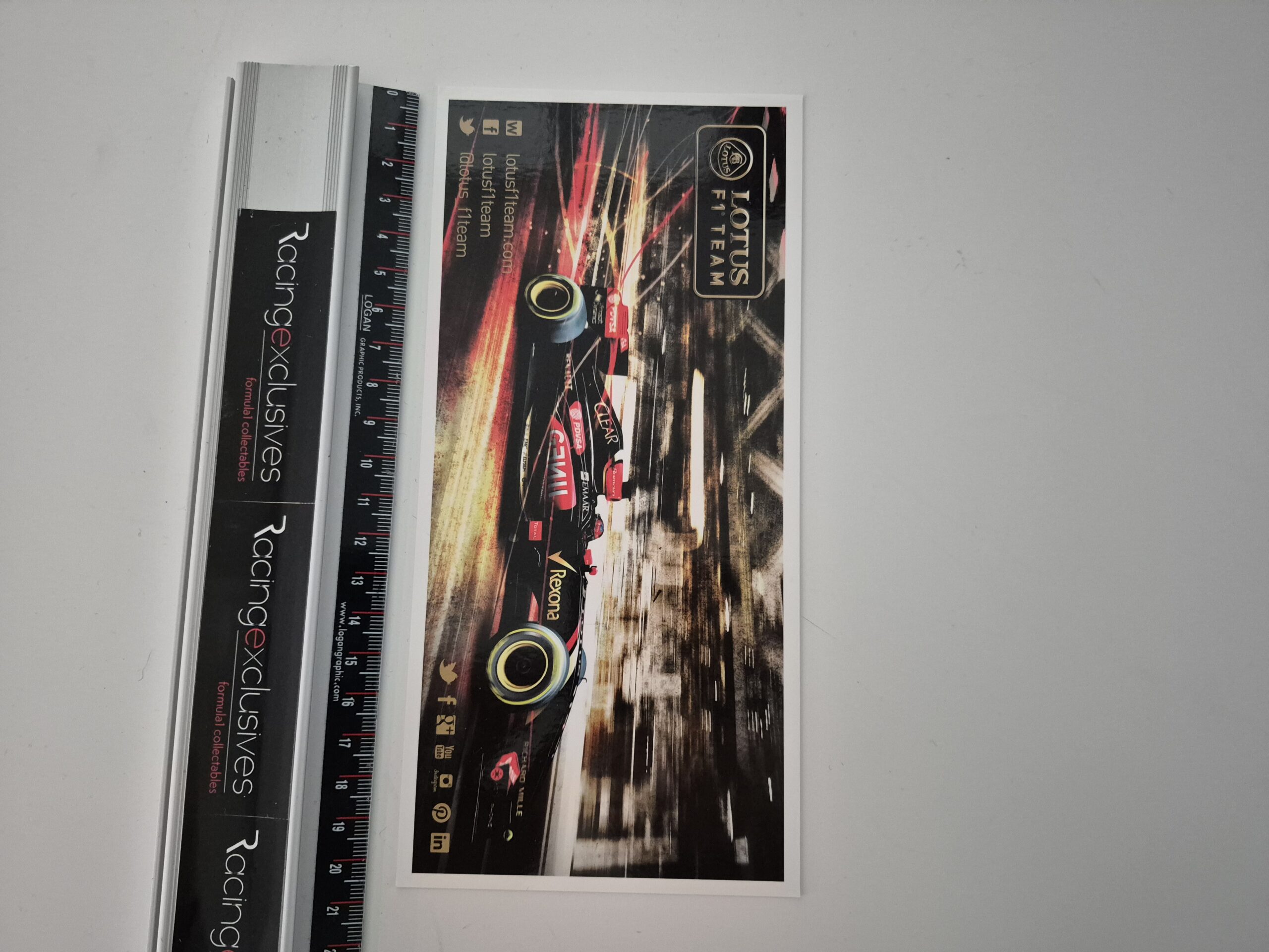 Romain Grosjean Signed Driver Card – Lotus F1 Team - Image 3
